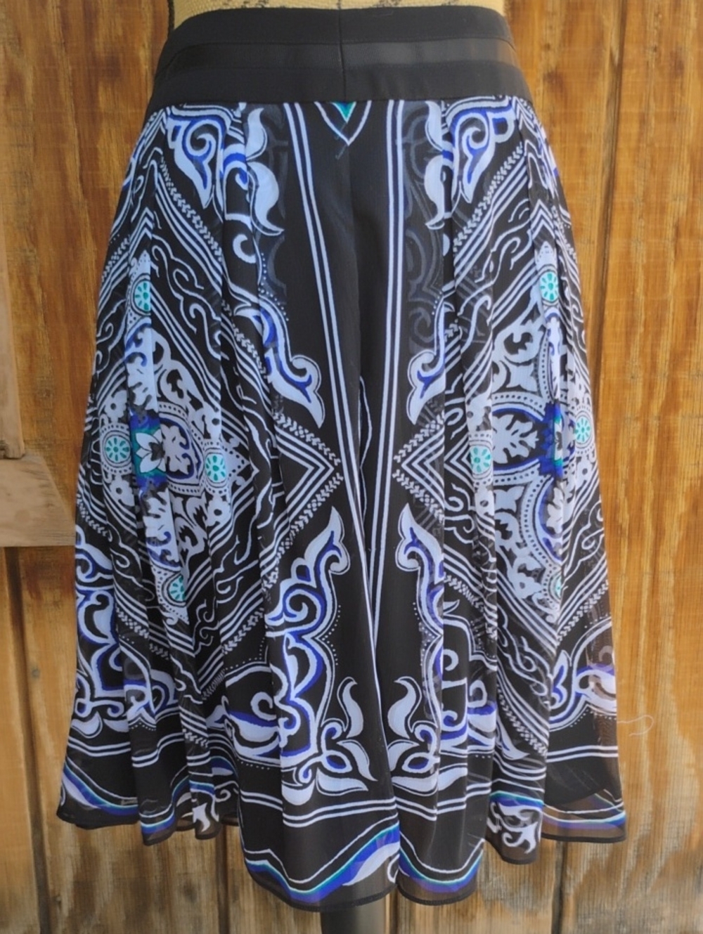 White House Black Market Black Silky Lined Skirt